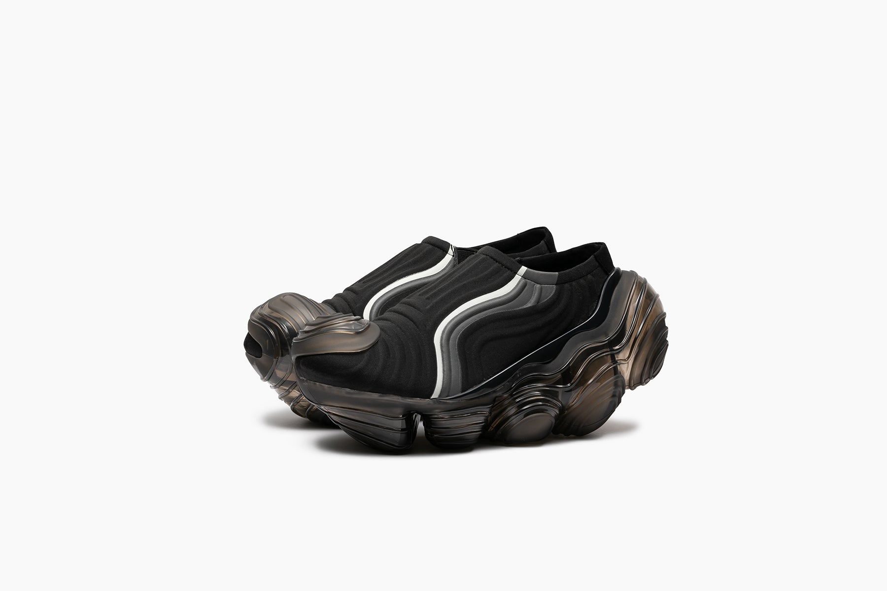 grounds OYSTER STAIR　BLACK / BLACK