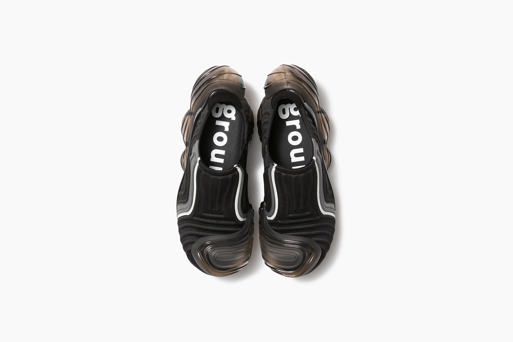 grounds OYSTER STAIR　BLACK / BLACK